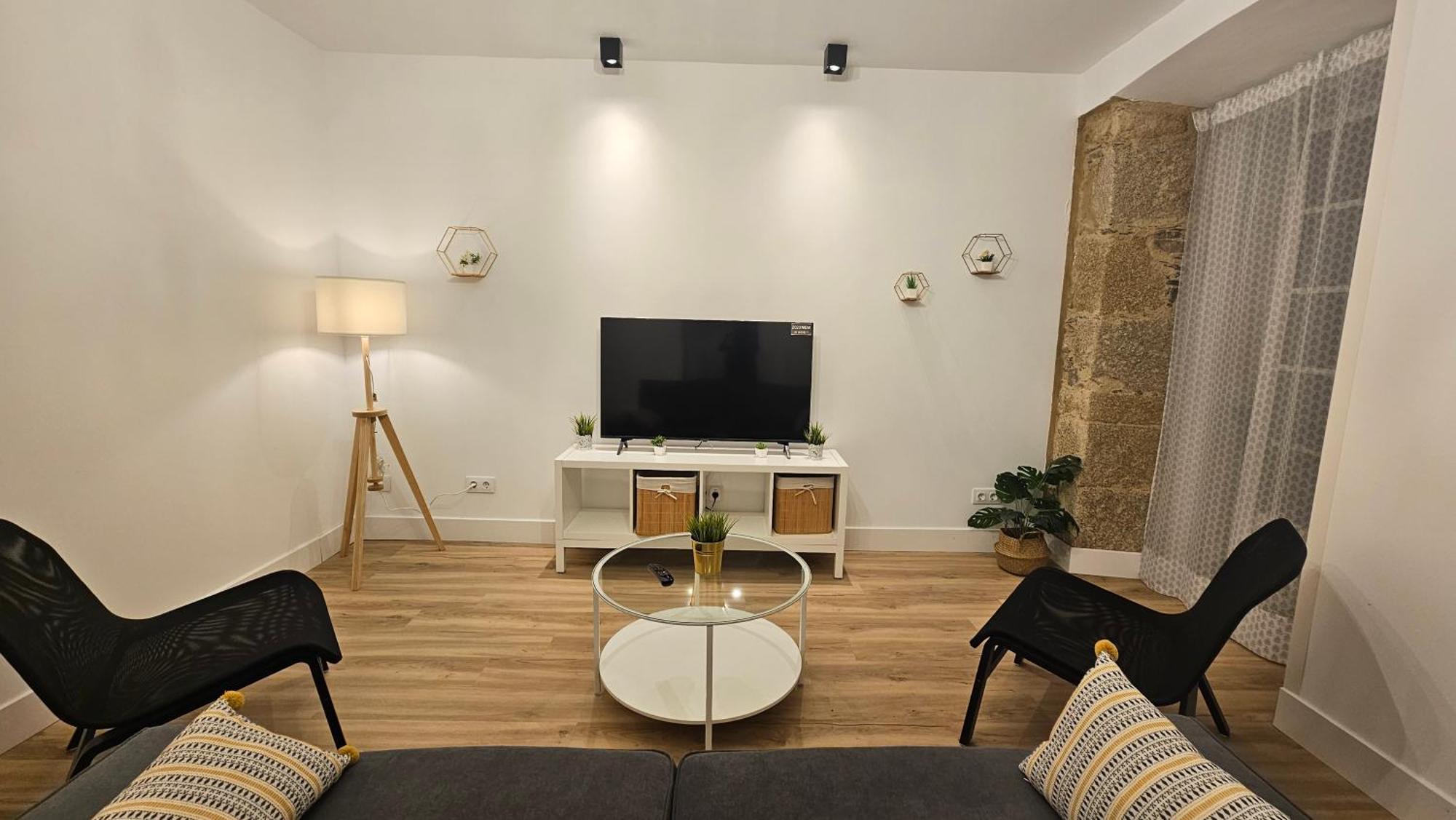 Apartamentos En El Centro - Plaza De Amboage - Wifi Ferrol Kültér fotó