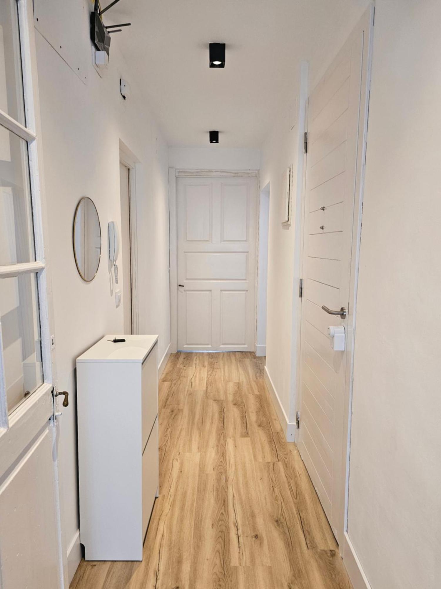 Apartamentos En El Centro - Plaza De Amboage - Wifi Ferrol Kültér fotó