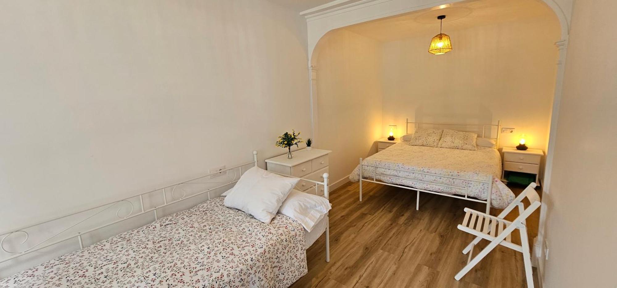 Apartamentos En El Centro - Plaza De Amboage - Wifi Ferrol Kültér fotó
